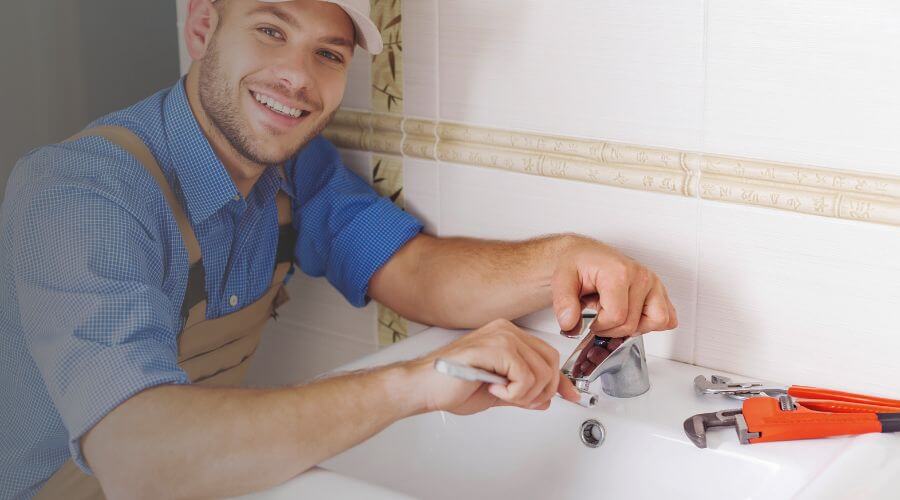 Professional bathroom faucet installation in Fresno, TX